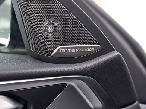 Used 2023 BMW M4 xDrive Competition image 39