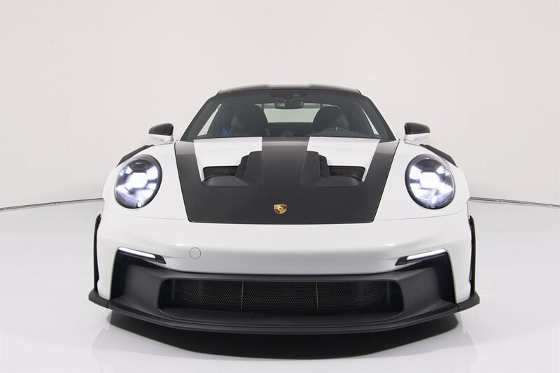 Used 2024 Porsche 911 GT3 RS RWD image 3