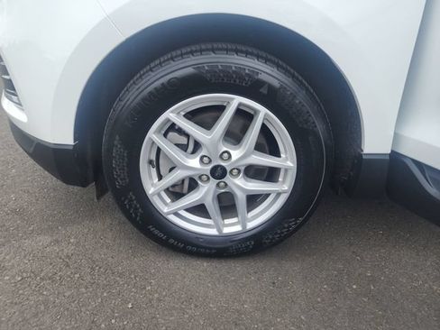 Used 2024 Ford Edge SEL AWD/4WD image 29
