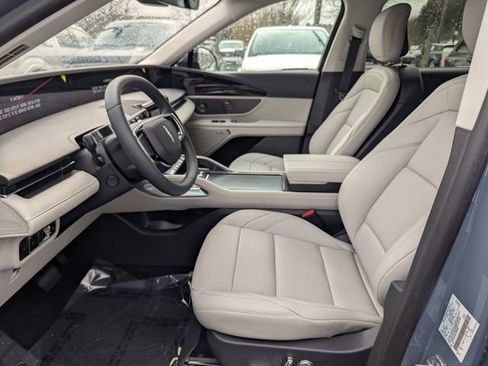 New 2026 Lincoln Nautilus Premier w/ Equipment Group 102A image 17