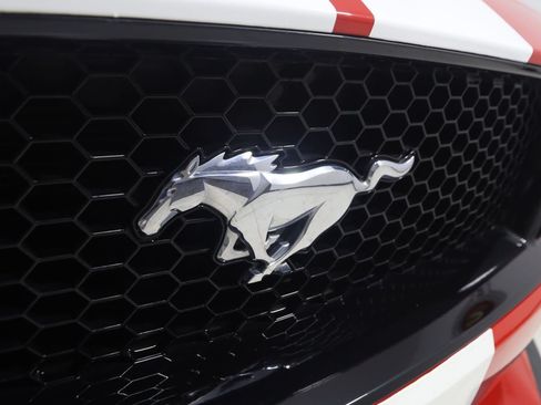 Used 2019 Ford Mustang GT RWD image 16