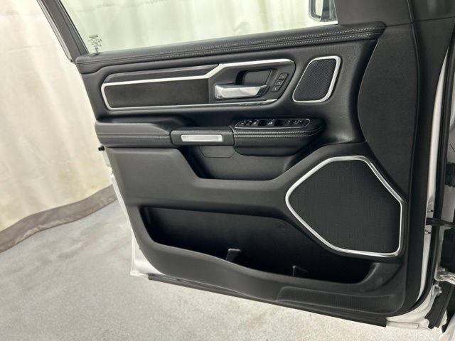 Used 2023 RAM 1500 Laramie AWD/4WD image 21