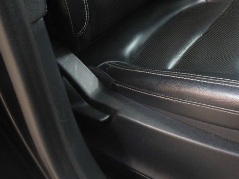 Used 2020 Ford Escape SEL image 26