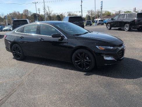 Used 2024 Chevrolet Malibu LT w/ Midnight Edition FWD image 8