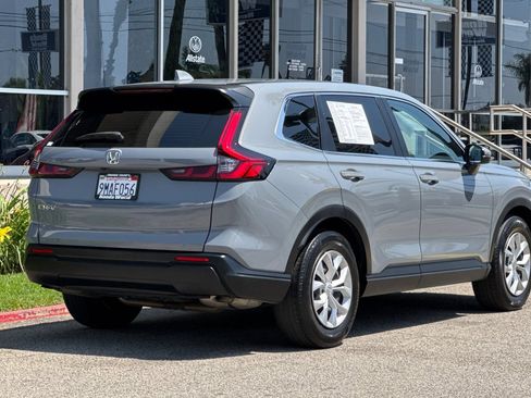 Used 2024 Honda CR-V LX image 4