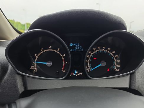Used 2015 Ford Fiesta SE FWD image 20