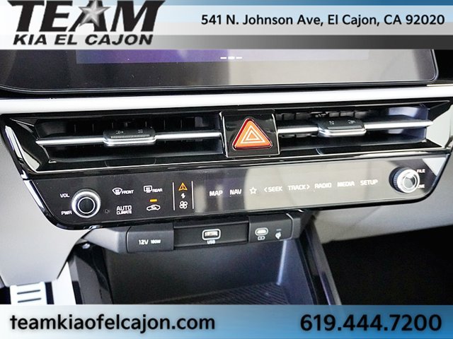 New 2026 Kia Niro Wave w/ Wave Preserve Package FWD image 32