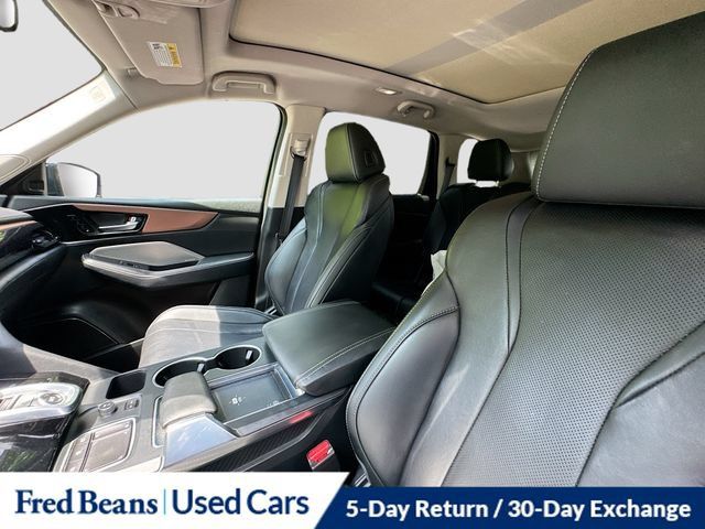 Used 2022 Acura MDX w/ Technology Package AWD/4WD image 28