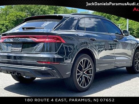 Used 2023 Audi Q8 Premium Plus w/ Premium Plus Package AWD/4WD image 2