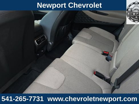 Used 2023 Hyundai Santa Fe SEL image 13