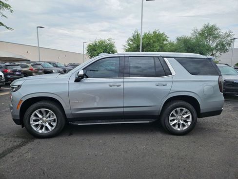 Used 2025 Chevrolet Tahoe Premier AWD/4WD image 10