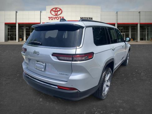 Used 2021 Jeep Grand Cherokee L Limited AWD/4WD image 5