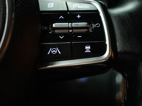 Used 2022 Kia Sorento SX FWD image 19