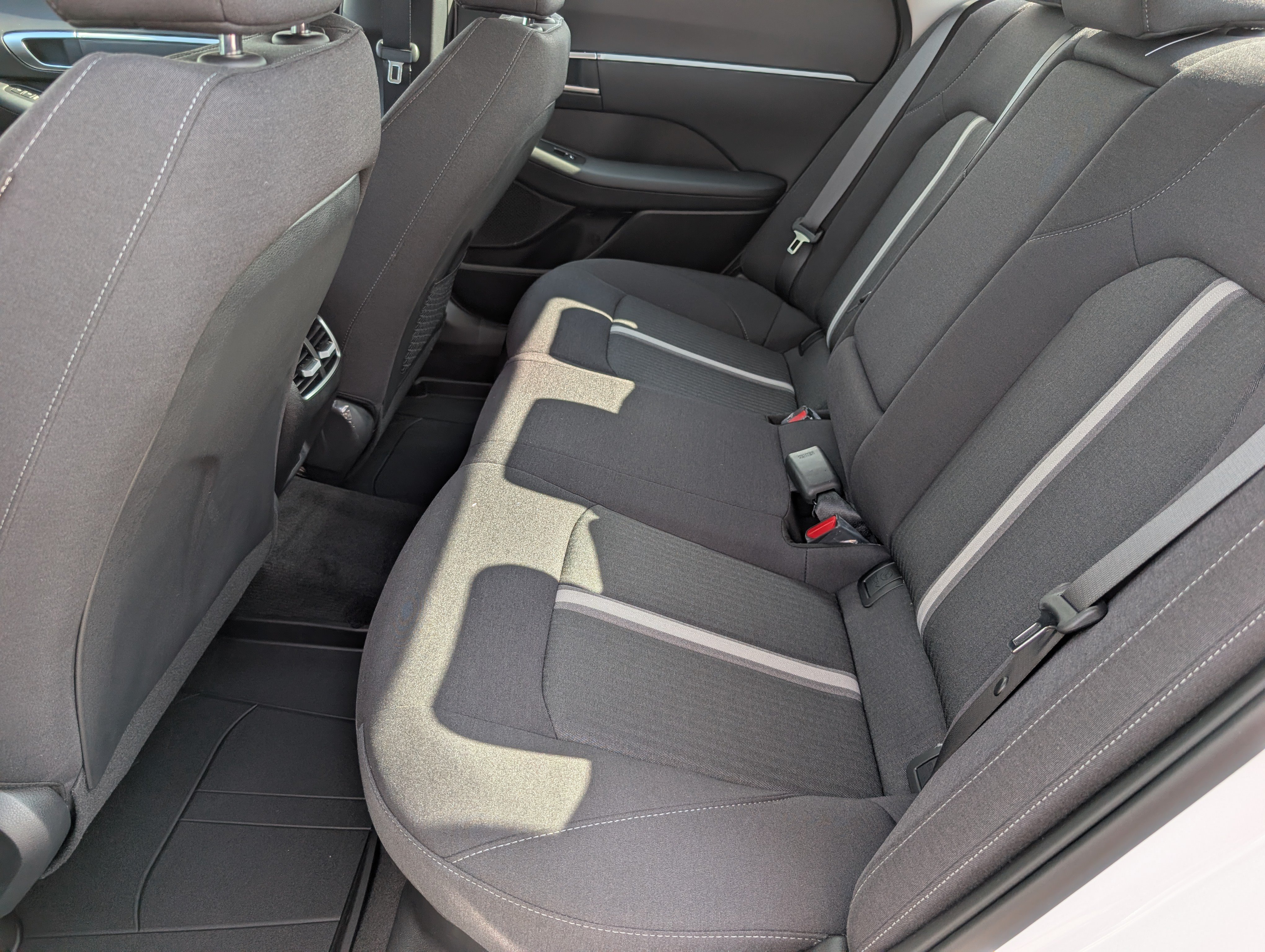 New 2026 Hyundai Sonata SEL FWD image 29