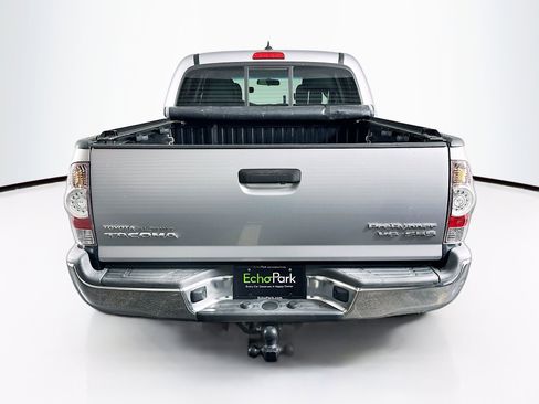 Used 2014 Toyota Tacoma PreRunner w/ SR5 Package image 7