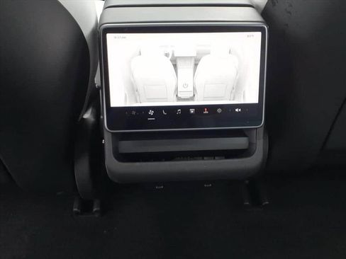Used 2025 Tesla Model 3 Long Range RWD image 21
