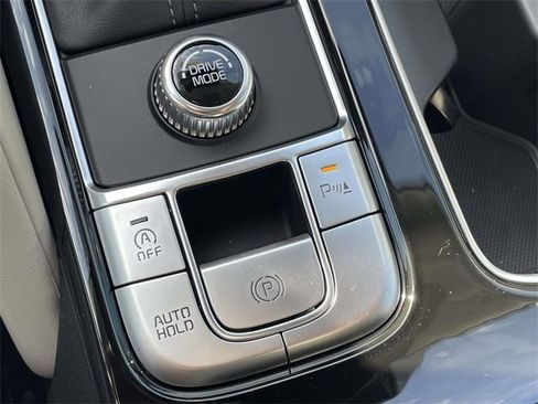 New 2025 Kia Telluride S image 42