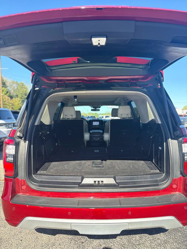 Used 2019 Ford Expedition Platinum AWD/4WD image 21