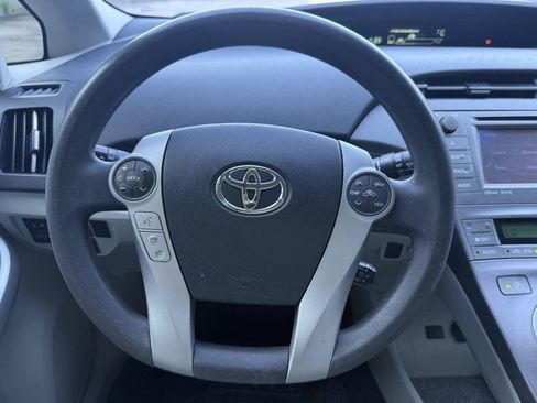 Used 2013 Toyota Prius Three FWD image 20