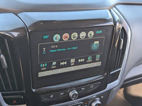 Used 2019 Chevrolet Traverse Premier w/ Driver Confidence II Package image 27