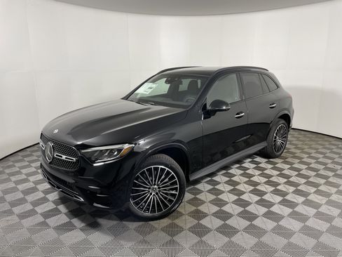 New 2026 Mercedes-Benz GLC 300 image 1