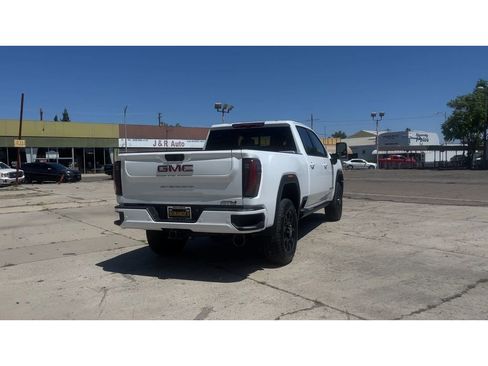 New 2026 GMC Sierra 2500 AT4 w/ AT4 Premium Plus Package AWD/4WD image 2