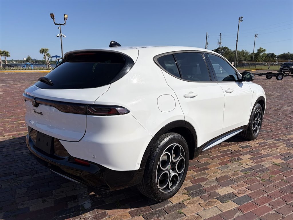 Used 2024 Alfa Romeo Tonale Ti w/ Active Assist Package AWD/4WD image 5