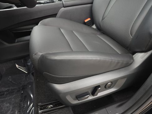 Used 2026 Nissan Rogue Dark Armor AWD/4WD image 25