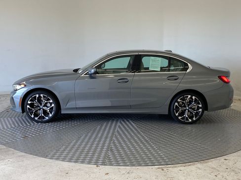 Used 2025 BMW 330i xDrive Sedan w/ Convenience Package image 2