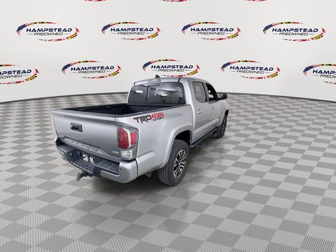 Used 2023 Toyota Tacoma TRD Sport w/ Advanced Technology Package AWD/4WD image 8