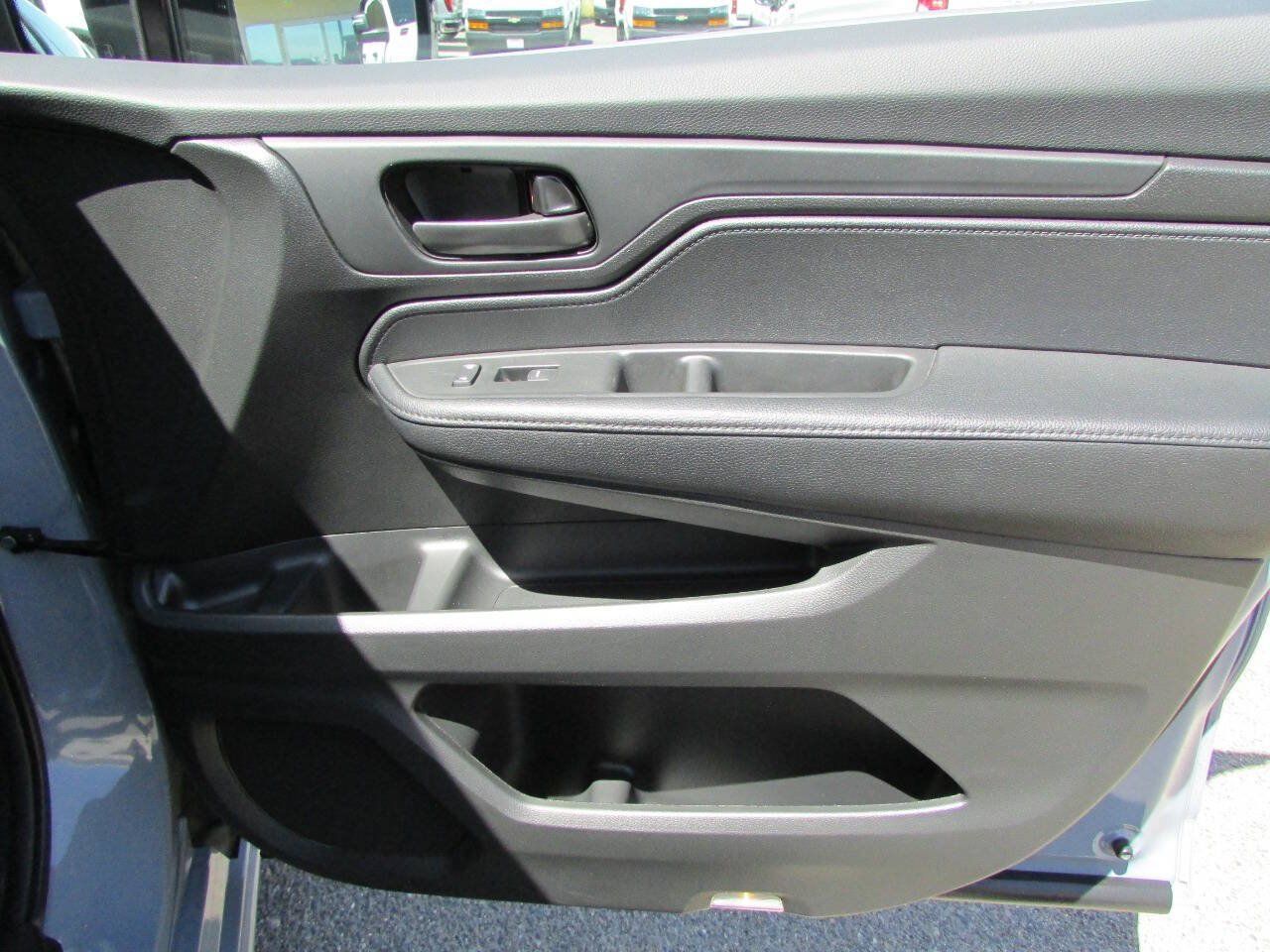 Used 2024 Honda Odyssey Sport image 20