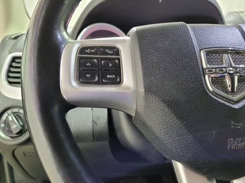 Used 2017 Dodge Journey GT w/ Flexible Seating Group image 30