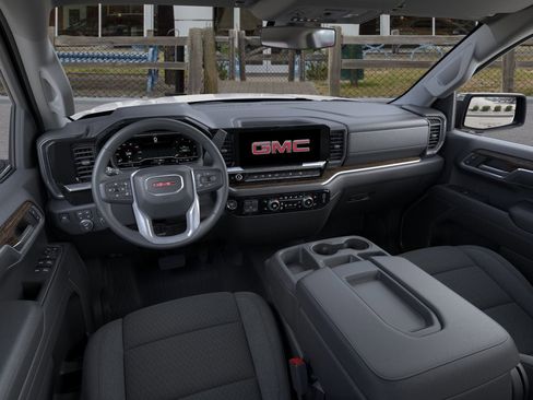 New 2026 GMC Sierra 1500 SLE image 15