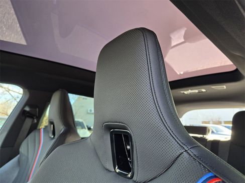 New 2026 BMW iX xDrive60 w/ M Sport Package image 17