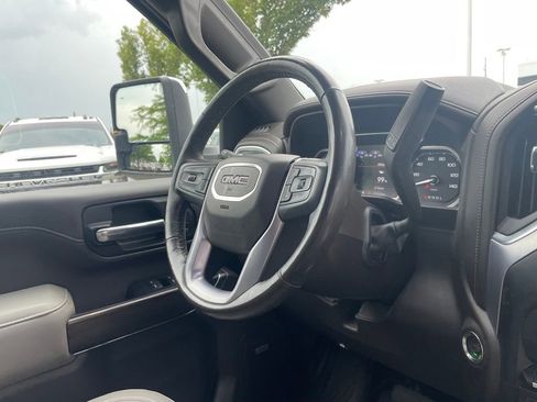Used 2020 GMC Sierra 2500 SLT w/ SLT Premium Plus Package AWD/4WD image 29