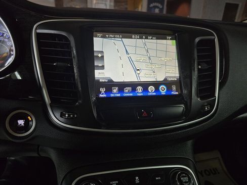 Used 2016 Chrysler 200 C w/ Navigation & Sound Group I image 31