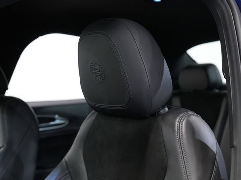 Used 2019 Alfa Romeo Giulia Quadrifoglio w/ Driver Assist Dynamic Package image 31