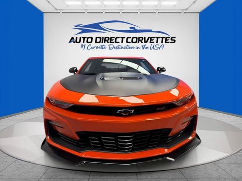 Used 2021 Chevrolet Camaro SS RWD image 2