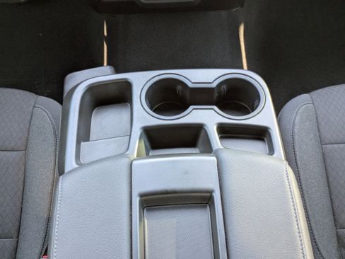 Used 2022 Chevrolet Silverado 1500 LT w/ Bed Protection Package image 6