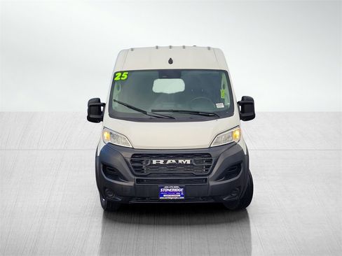 Used 2025 RAM ProMaster 2500 w/ Storage Group image 2