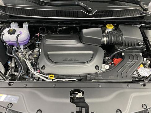 New 2026 Chrysler Pacifica Limited w/ S Appearance Package AWD/4WD image 43