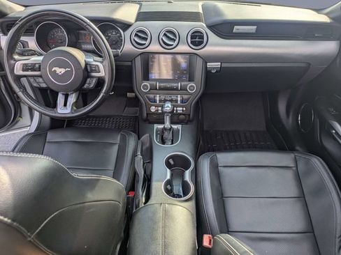 Used 2022 Ford Mustang Premium RWD image 12