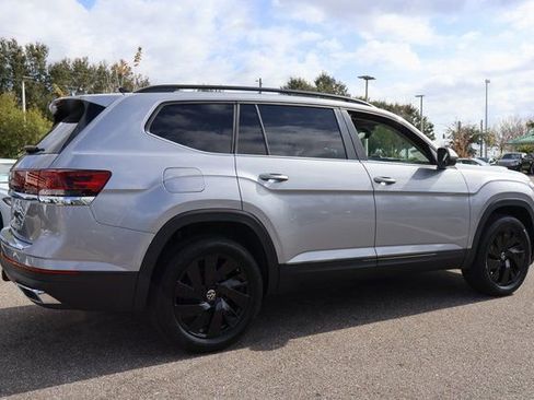 New 2026 Volkswagen Atlas SE image 7