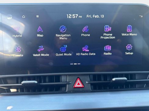 Used 2023 Kia Sportage EX w/ EX Premium Package image 25