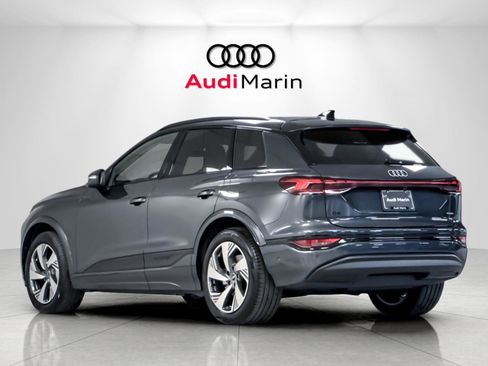New 2025 Audi Q6 e-tron Prestige image 3