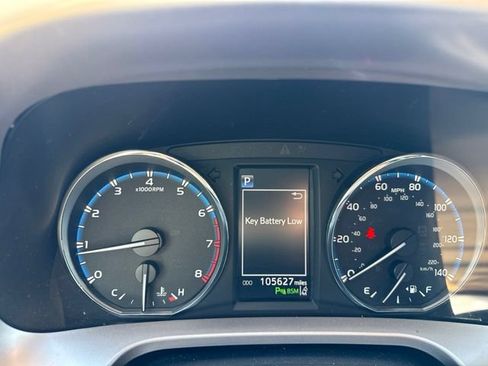 Used 2016 Toyota RAV4 Limited AWD/4WD image 3