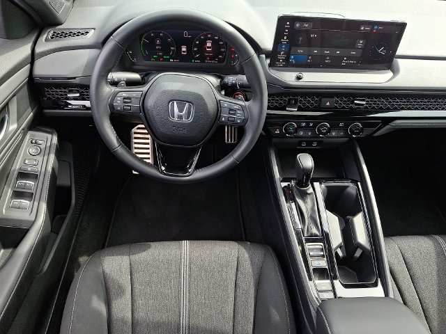 Used 2024 Honda Accord Sport image 12