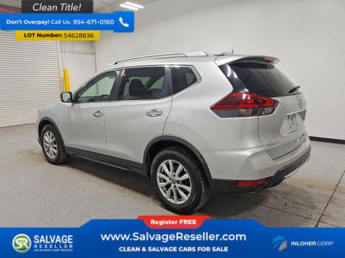 Used 2020 Nissan Rogue SV FWD image 3
