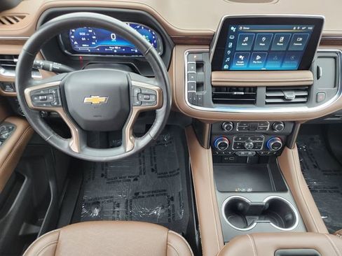 Used 2023 Chevrolet Tahoe High Country AWD/4WD image 29
