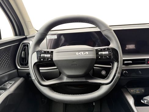 New 2026 Kia Sorento LX image 12